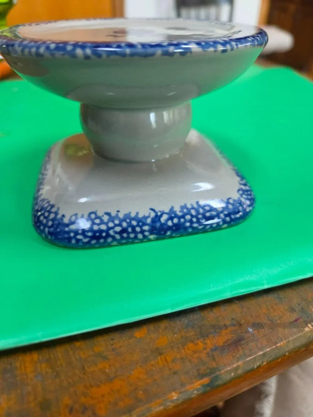 LOOMCO FLO COUNTRY BLUE HEART CANDLE STAND CERAMIC PILLAR